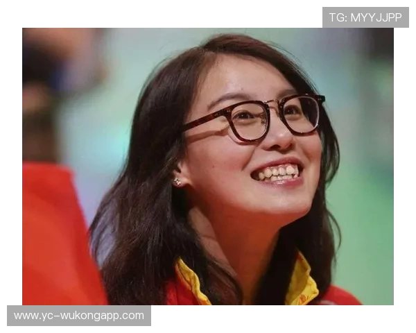 傅园慧训练完吃十盒冰淇淋,教练在旁边数钱笑出声 傅园慧训练完吃十盒冰淇淋,教练在旁边数钱笑出声