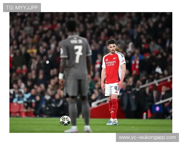 未鸣哨就开任意球，为何不算违规？