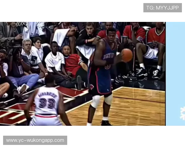 帕特里克·尤因内线低位强攻主导重压防守成效显著