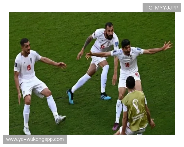 护腿板在足球规则中的必备性与裁判检查标准解析